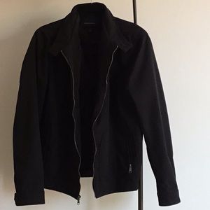 Men’s black waterproof jacket